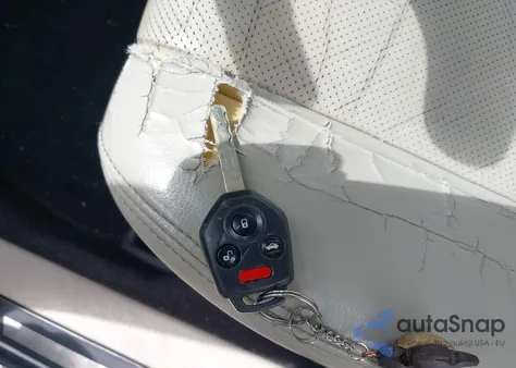 2010 Subaru Outback 2.5I Limited из США, поврежденный, VIN 4S4BRBKCXA3327826